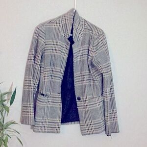 Blazer small